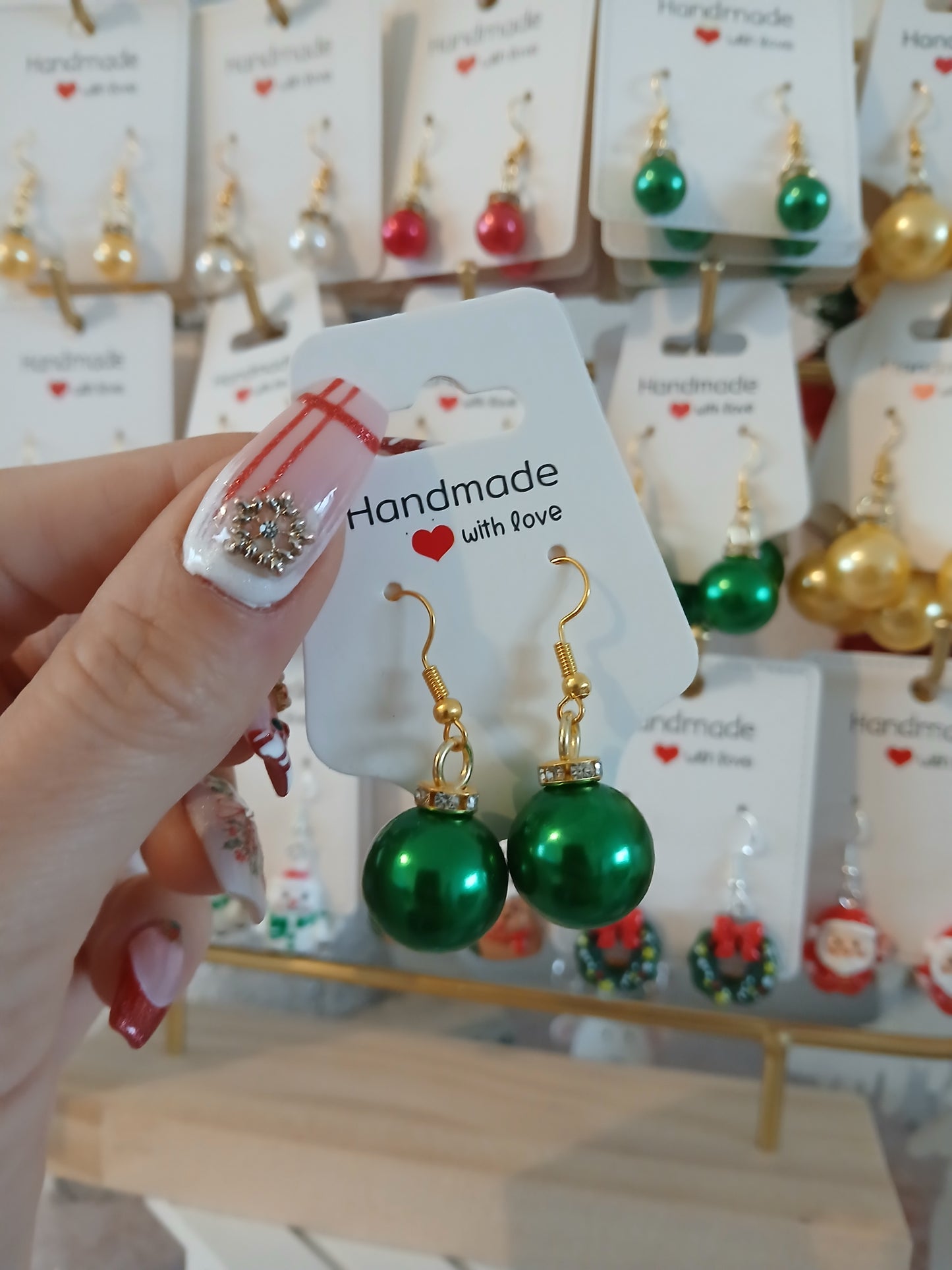 Boucles d’Oreilles Boules de Noel Vert Sapin– Fait Main